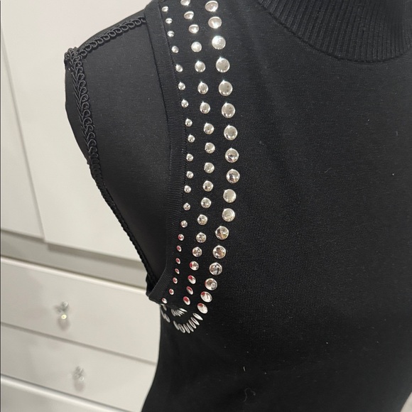 Elegant Black Tank Top with Silver Studs - Picture 2 of 6